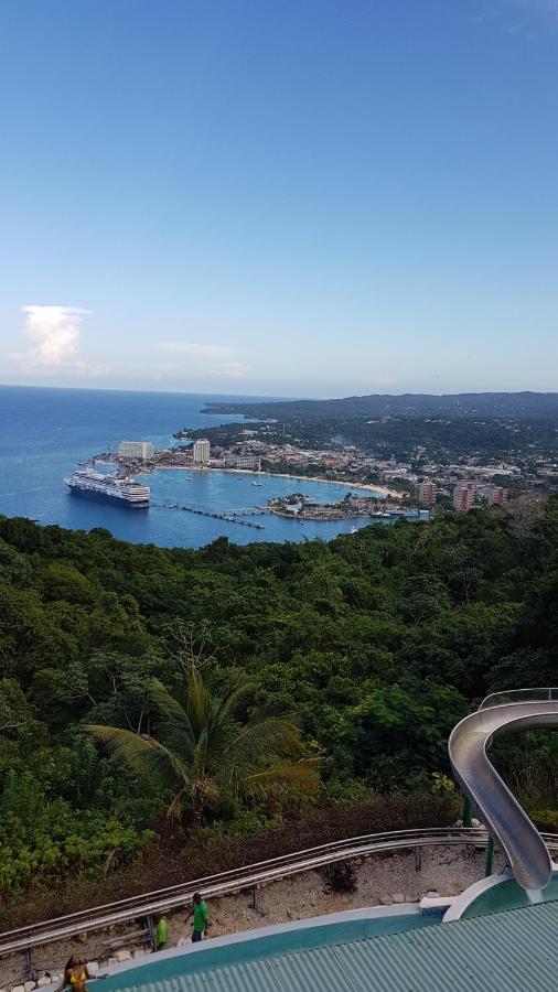 Almond Grove At Sand Castle Ocho Rios Exterior foto
